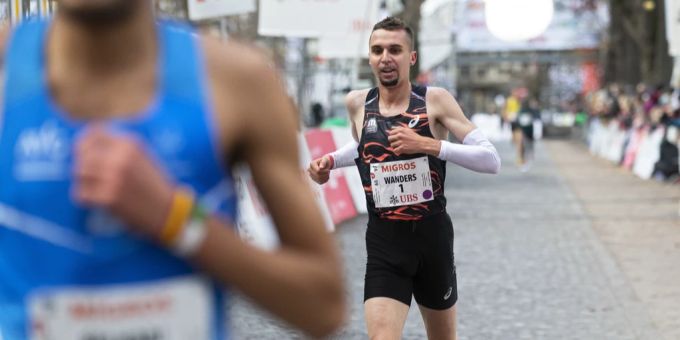 Langstreckenläufer Julien Wanders versucht sich erstmals an einem Marathon. Julien Wanders Marathon