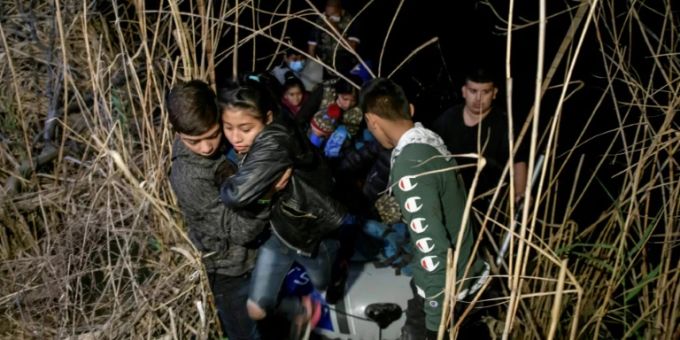 Festgenommene Migranten in Texas Festgenommene Migranten in Texas