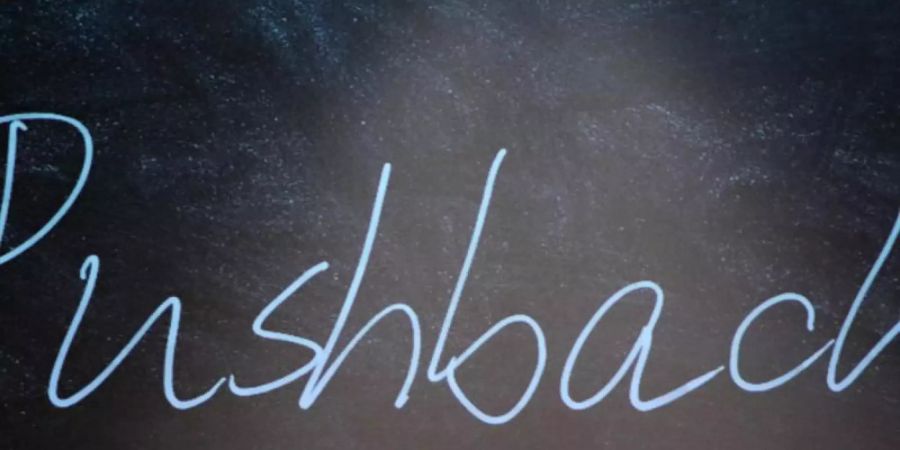 «Pushback» ist das «Unwort des Jahres» 2021. Foto: Nadine Weigel/dpa