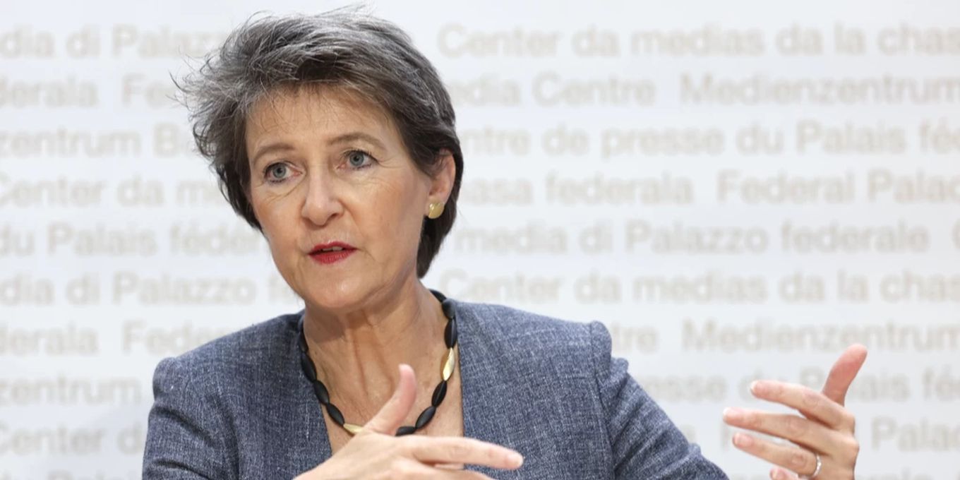 Simonetta Sommaruga erklärt Einsatz von Reservekraftwerken im Winter ...