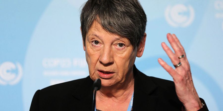 Nach Ansicht der früheren Bundesumweltministerin Barbara Hendricks hatten wirtschaftliche Fragen während ihrer Amtszeit oft mehr Gewicht als der Klimaschutz.