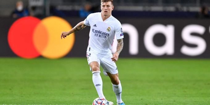 Für Toni Kroos ist Brasilien Top-Favorit bei der Fussball-WM in Katar. Für Toni Kroos ist Brasilien Top-Favorit bei der Fussball-WM in Katar.