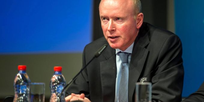 Sprach vor dem Europarat in Strassburg: Der stellvertretende FIFA-Generalsekretär Alasdair Bell. Sprach vor dem Europarat in Strassburg: Der stellvertretende FIFA-Generalsekretär Alasdair Bell.