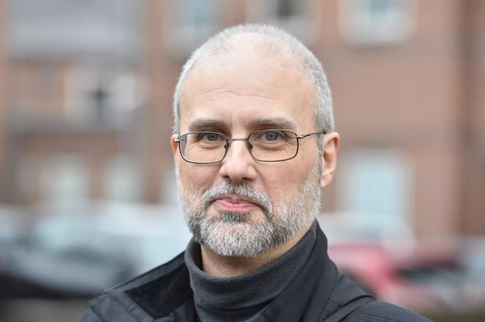 Jordi Casamitjana lebt vegan. Jordi Casamitjana ist vegan