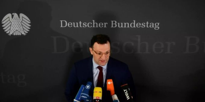 In Deutschland - Spahn sieht Coronavirus-Situation «unter Kontrolle»
