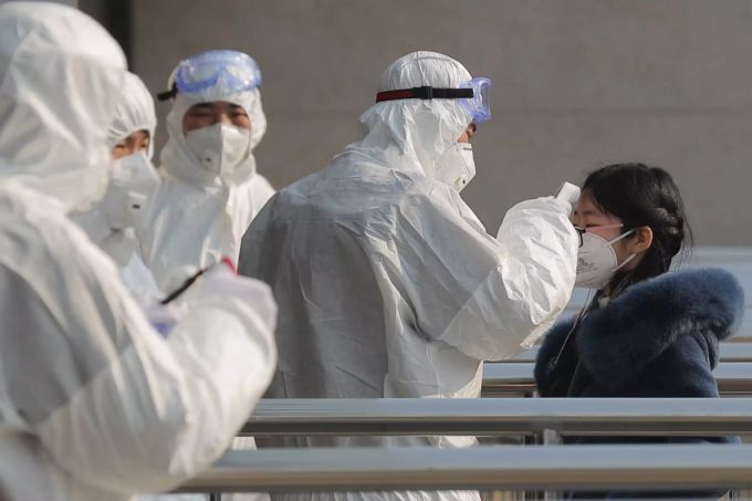 2000 Menschen haben sich bereits angesteckt. coronavirus