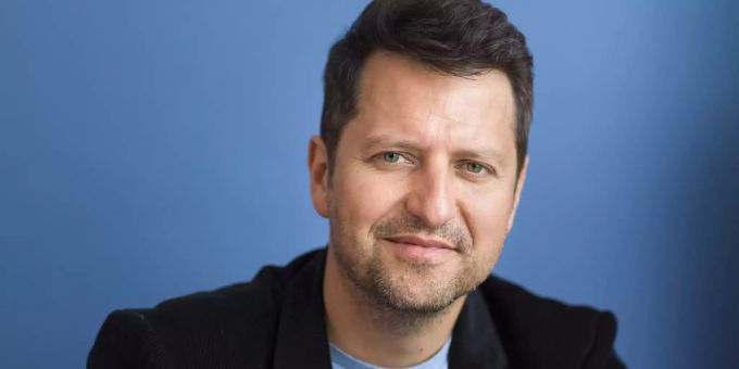 Die Bücher des Walliser Autors und Perfomers Rolf Hermann erscheinen beim Zürcher Rotpunktverlag. In Zeiten der Coronakrise zeigte er sich solidarisch mit seinem Verlag – in Form eines Textes für das «VierzigTageBuch» auf Facebook und Instagram. (Archivbild) Rolf Hermann rotpunktverlag