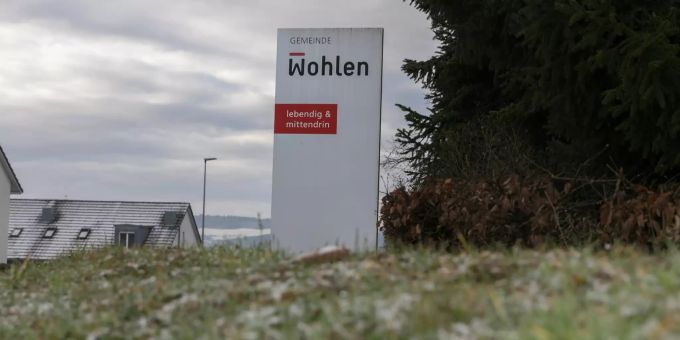 Ortseinfahrt Richtung Wohlen. Wohlen
