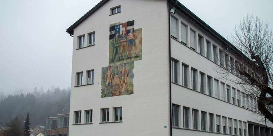 Schulhaus in Unterkulm.