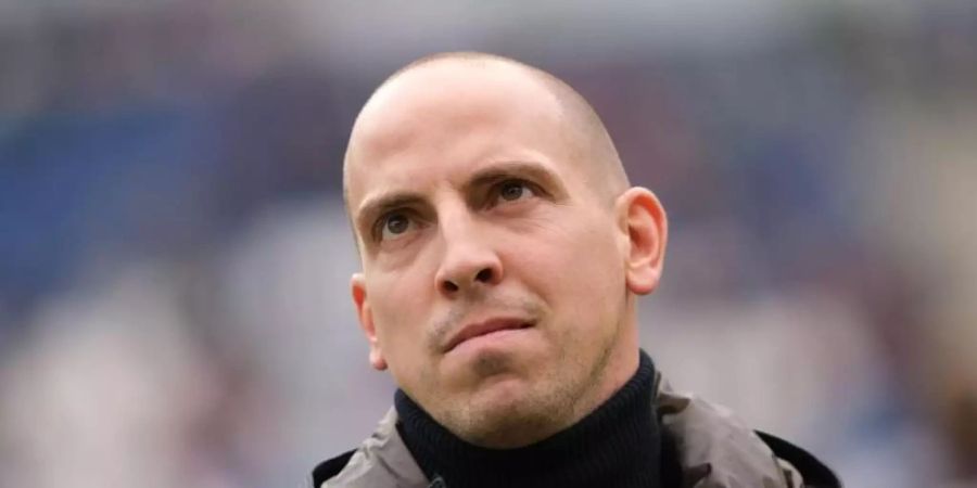 Klagt auf Wiedereinstellung bei Hannover 96: Jan Schlaudraff. Foto: Peter Steffen/dpa