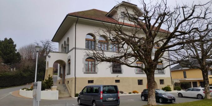 Das Gemeindehaus in Birrwil (AG). Das Gemeindehaus in Birrwil (AG).