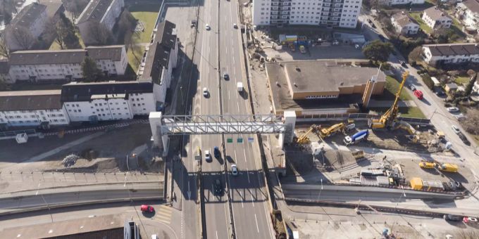 Einhausung der Autobahn in Schwamendingen Einhausung Schwamendingen