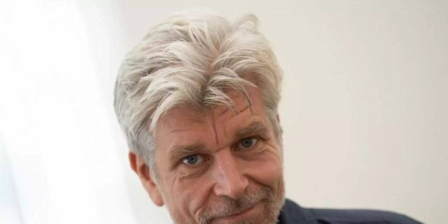 «Nie aufgeben» - Karl Ove Knausgards wichtigster Rat für Schriftsteller. Foto: Federico Gambarini/dpa