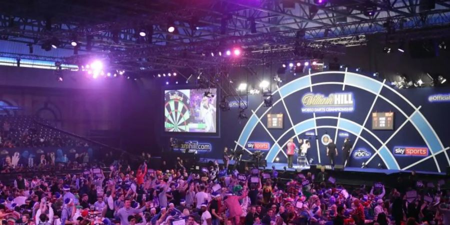 Hat sich als Ort der Darts-WM bewährt: Die West Hall des Alexandra Palace. Foto: Adam Davy/PA Wire/dpa
