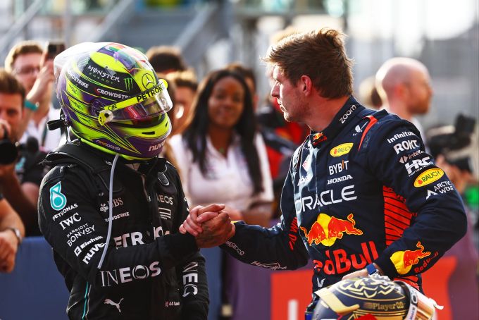 Folgt Max Verstappen bei Mercedes auf Lewis Hamilton? Lewis Hamilton Max Verstappen