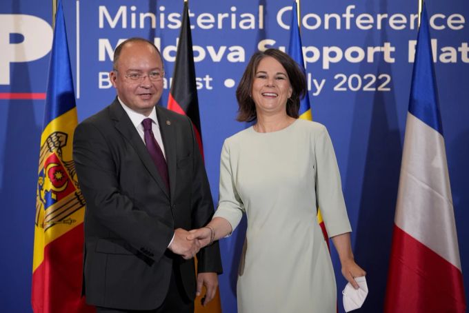 Bodgan Aurescu und Annalena Baerbock in Moldawien. Moldawien