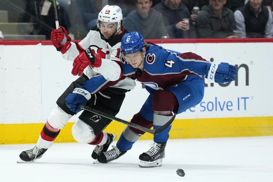 Nico Hischier Devils Avalanche