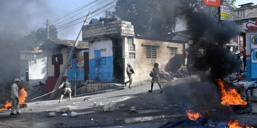 In Haitis Hauptstadt Port-Au-Prince eskaliert die Gewalt.