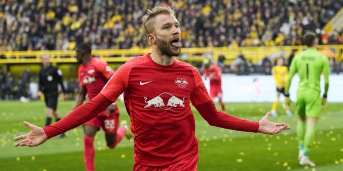 Weiterhin keine Einigung zwischen den Bayern und Leipzig beim Transferpoker um Konrad Laimer. konrad laimer