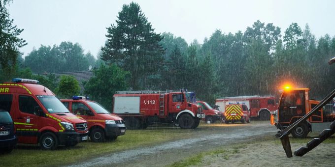 Nach Waldbränden - Regen sorgt für Entspannung in Ostdeutschland