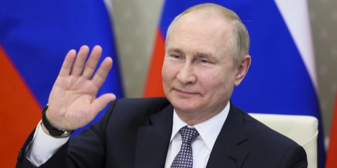Er plant erstmals seit dem Ausbruch des Ukraine-Kriegs eine Reise ins Ausland: Russlands Präsident Wladimir Putin. Wladimir Putin