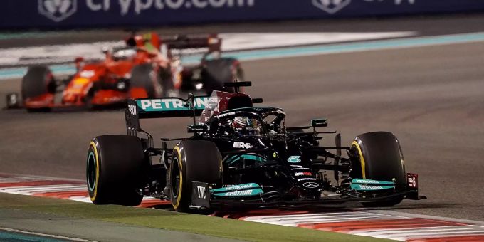 Lewis Hamilton (Mercedes) beim Abu-Dhabi-GP der Formel 1. Lewis Hamilton Formel 1