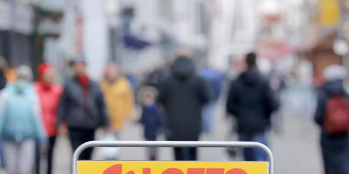 In diesem Jahr wurden bereits 16 Jackpots bei der europäischen Lotterie geknackt. Foto: Bernd Wüstneck/dpa-Zentralbild/dpa/Symbolbild In diesem Jahr wurden bereits 16 Jackpots bei der europäischen Lotterie geknackt. Foto: Bernd Wüstneck/dpa-Zentralbild/dpa/Symbolbild