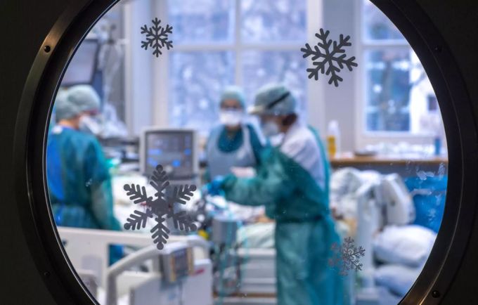 Aktuell liegen 283 Patienten mit Corona auf Schweizer Intensivstationen. (Symbolbild) Corona