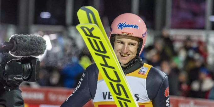 Geht als einer der grossen Favorit auf den Gesamtsieg in die 70. Vierschanzentournee: Karl Geiger. Foto: Urs Flueeler/KEYSTONE/dpa Geht als einer der grossen Favorit auf den Gesamtsieg in die 70. Vierschanzentournee: Karl Geiger. Foto: Urs Flueeler/KEYSTONE/dpa