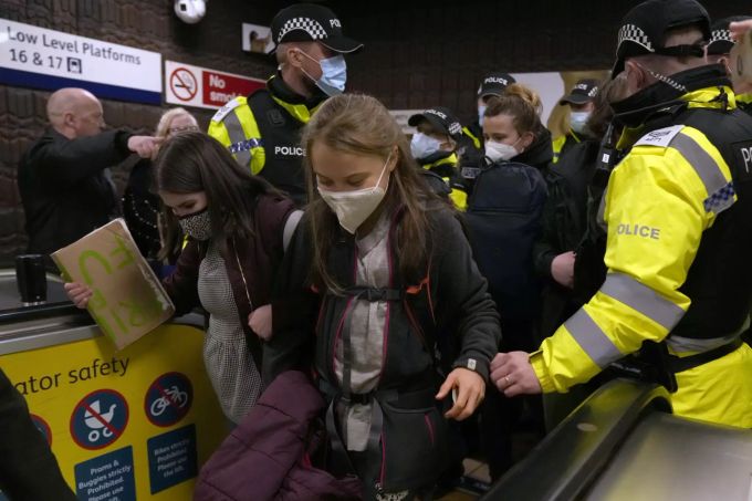 Greta Thunberg ist beim Weltklimagipfel in Glasgow zu Gast. greta thunberg
