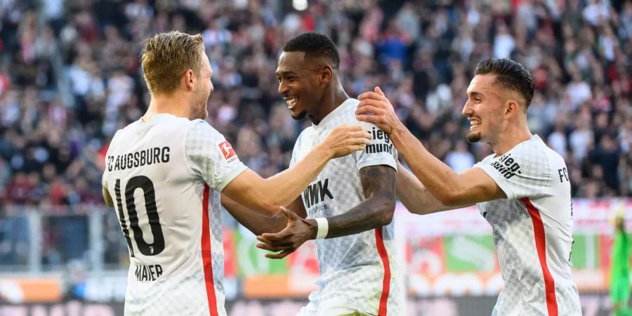 FC Augsburg  VfB Stuttgart