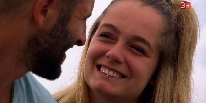 Bauer Joel und Hofdame Chiara. bauer ledig sucht