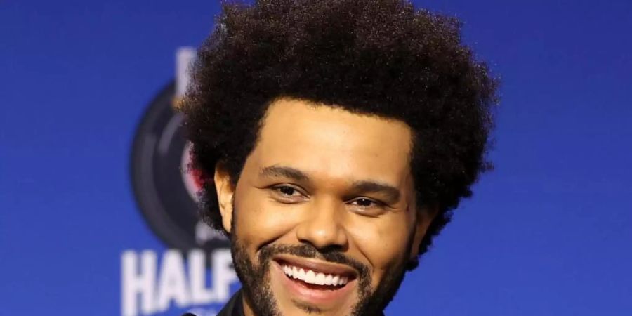 The Weeknd geht als Favorit in das Rennen um die American Music Awards. Foto: Perry Knotts/NFL/AP/dpa