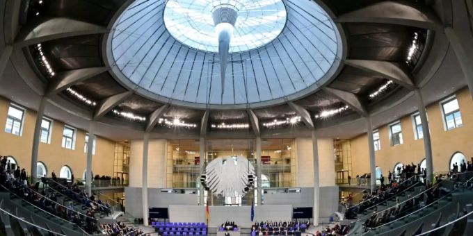Plenarsaal des Bundestages Plenarsaal des Bundestages