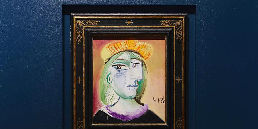 Pablo Picassos Gemälde von Marie Therese aus dem Jahr 1938 ist in der Bellagio Gallery of Fine Art zu sehen. Das Gemälde ist bei einer auktion in Las Vegas für 40,5 Millionen Dollar (34,8 Millionen Euro) versteigert worden. Foto: Wade Vandervort/Las Vegas Sun via AP/dpa