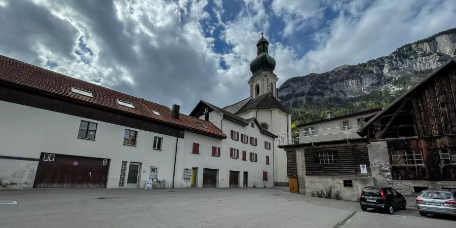 Die Pfarrkirche Mariä Himmelfahrt in Domat/ Ems.