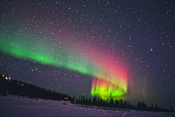 Nordlichter bieten ein unglaublich spektakuläres Naturschauspiel. Nordlichter