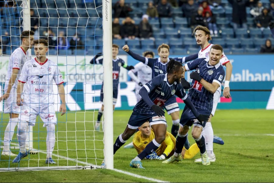 FC Luzern gewinnt durch zwei späte Treffer.