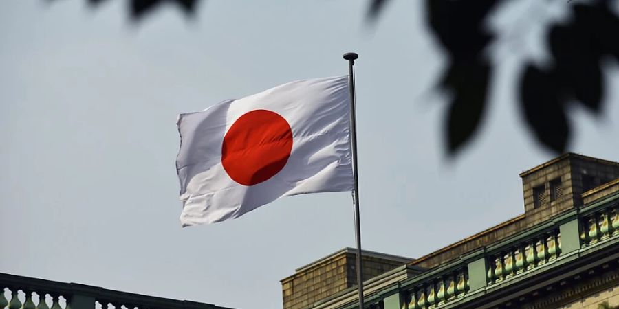 Japans Zentralbank will ihre Billiggeld-Politik künftig flexibler handhaben. Die Bank of Japan (BoJ) beschloss am Freitag nach zweitägiger Sitzung, ihr umstrittenes Programm zur Steuerung der sogenannten Renditekurve zu lockern. (Symbolbild)