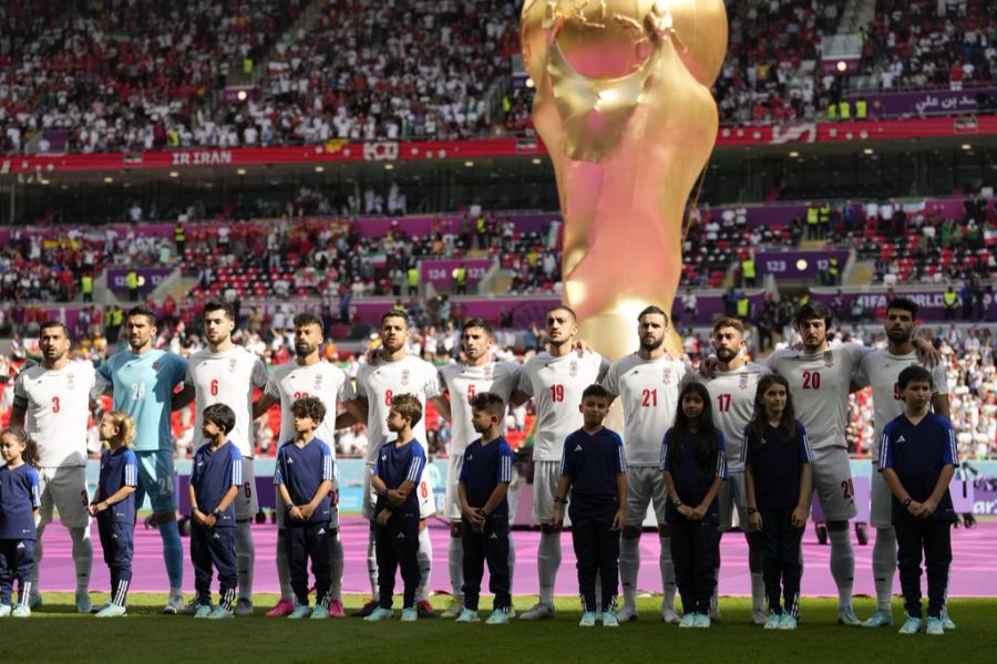 Beim Spiel gegen England protestierten die Spieler gegen das Regime im Iran.