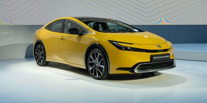 Der neue Toyota Prius PHEV gefällt auch beim ersten Eindruck 2023 Toyota Prius PHEV
