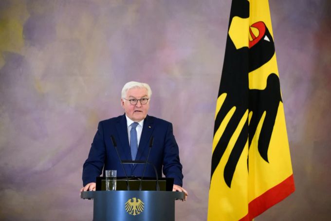 Bundespräsident Frank-Walter Steinmeier soll den neuen Verteidigungsminister Boris Pistorius am Donnerstag ernennen. frank walter steinmeier