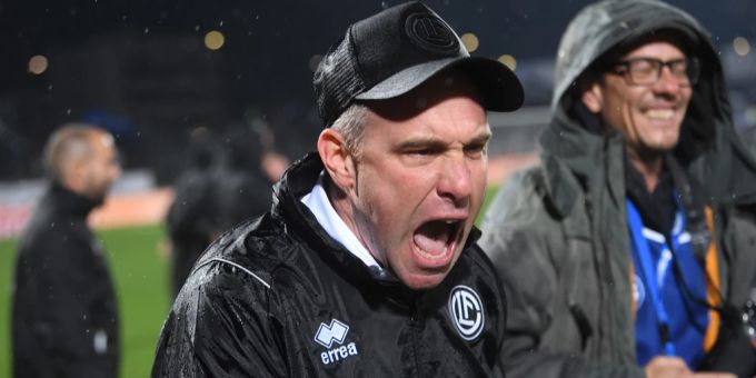 Mattia Croci-Torti verlängert beim FC Lugano bis 2025. FC Lugano
