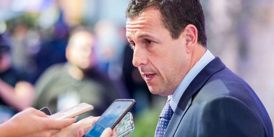 US-Schauspieler Adam Sandler wird für seinen Humor ausgezeichnet.