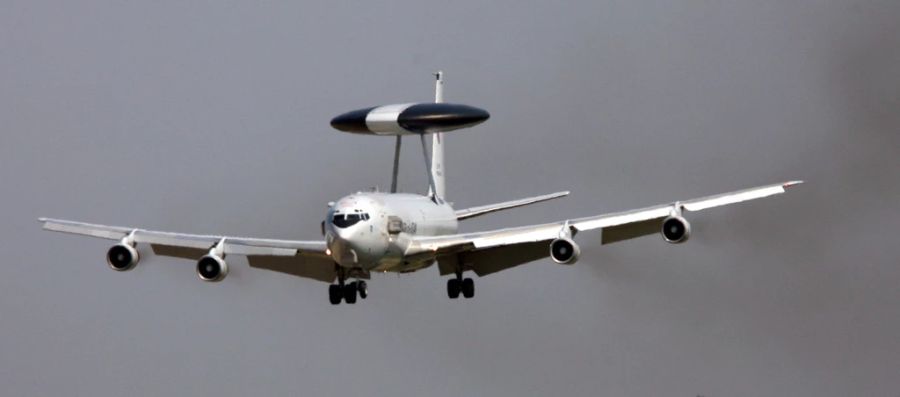 Ein deutsches Boeing AWACS sorgte für eine sichere Navigation durch die Nordsee.