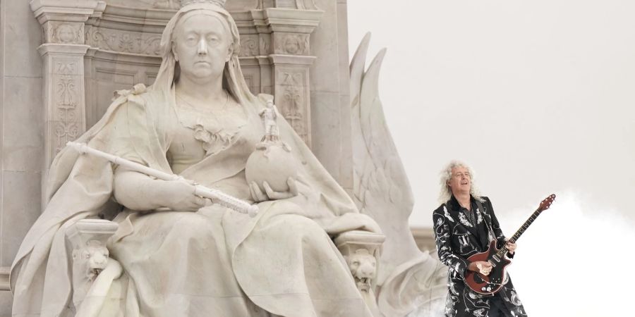 Queen-Gitarrist Brian May trifft bald König Charles III.