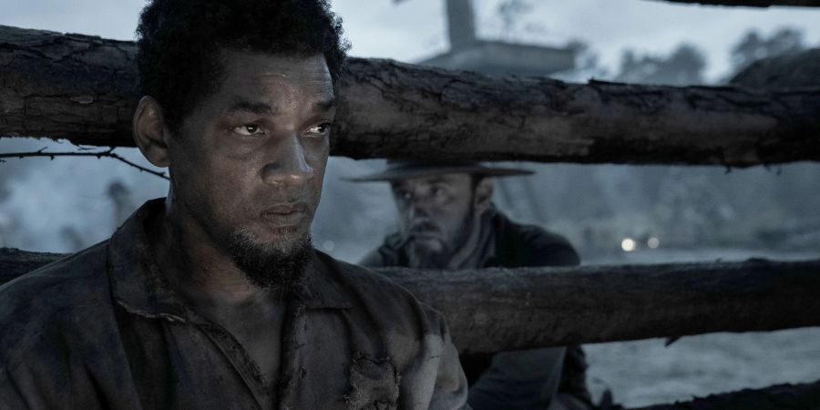 Will Smith (l) und Ben Foster in einer Szene aus «Emancipation».