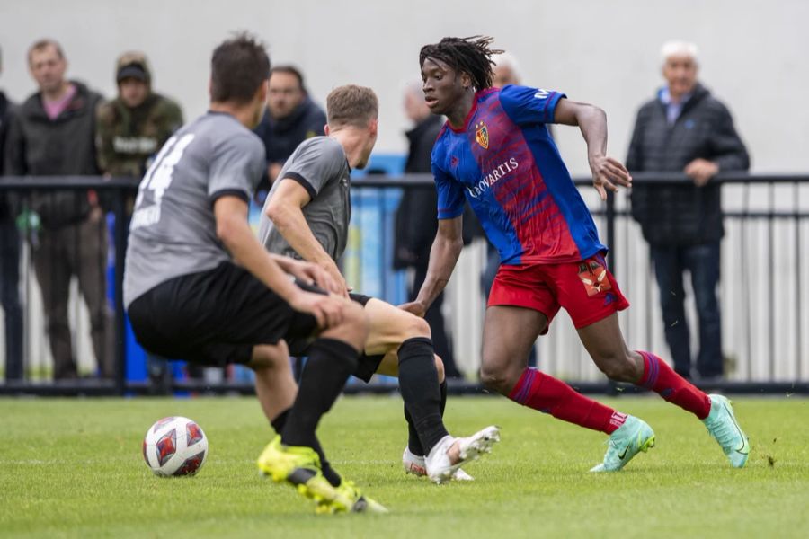 Des Weiteren müssen auch Kaly Sène (21), Tician Tushi (21), Yannick Marchand (22) gehen.