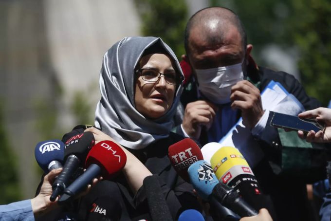 Hatice Cengiz appelliert an die Fans von Newcastle United. Newcastle United