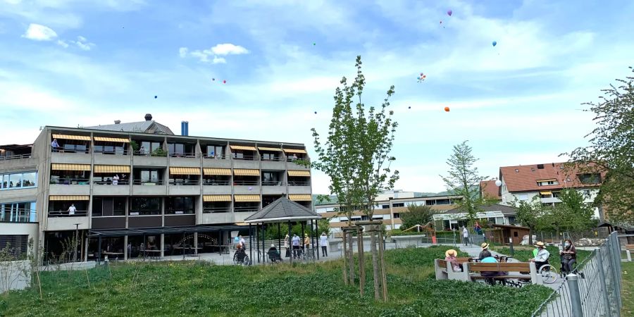 Brüggli Altersheim Ballon